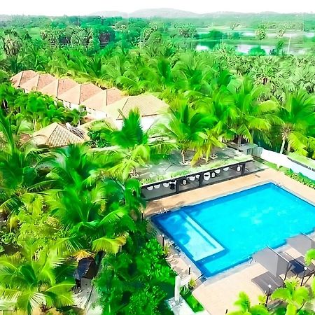 Hotel Green Garden Trincomalee Ngoại thất bức ảnh