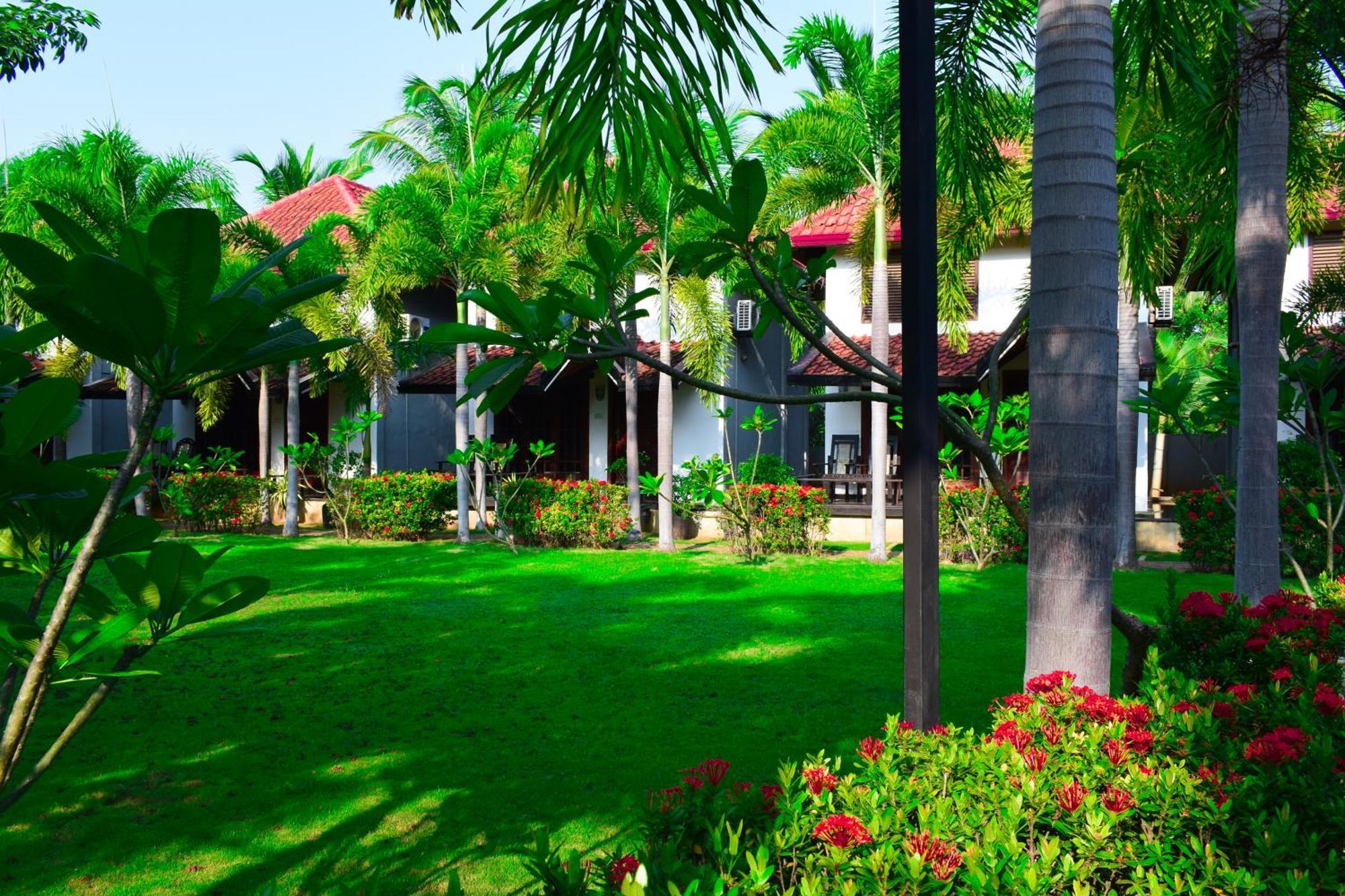 Hotel Green Garden Trincomalee Ngoại thất bức ảnh