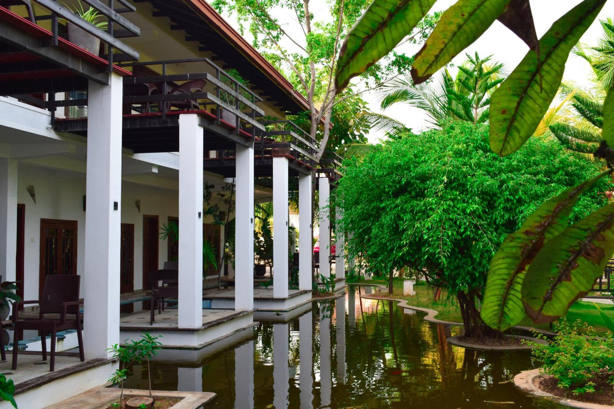 Hotel Green Garden Trincomalee Ngoại thất bức ảnh