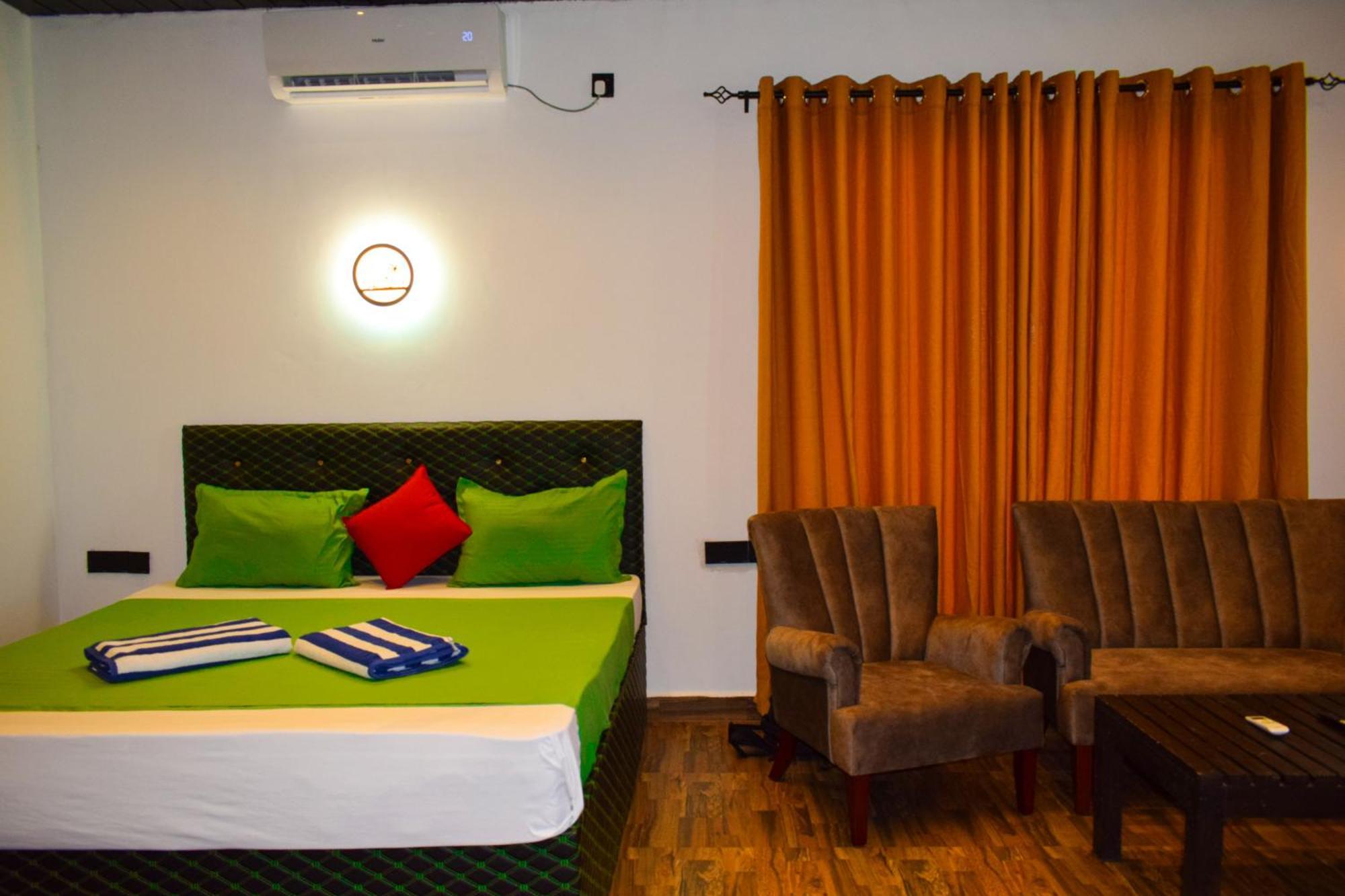 Hotel Green Garden Trincomalee Ngoại thất bức ảnh