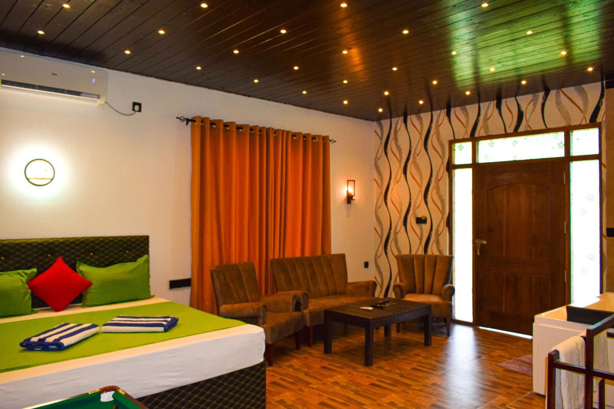 Hotel Green Garden Trincomalee Ngoại thất bức ảnh