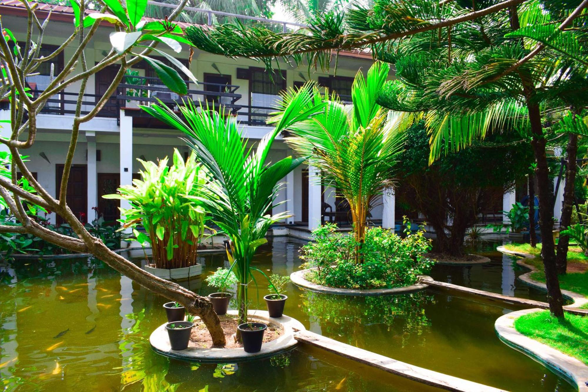 Hotel Green Garden Trincomalee Ngoại thất bức ảnh