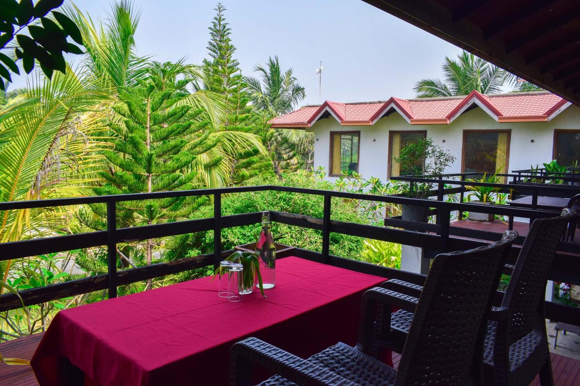 Hotel Green Garden Trincomalee Ngoại thất bức ảnh